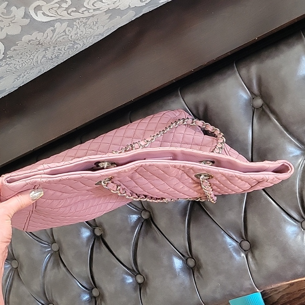 Dolce & Gabbana Quilted Leather Chain Bag - Picture 9 of 13